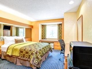 Microtel & Newport News