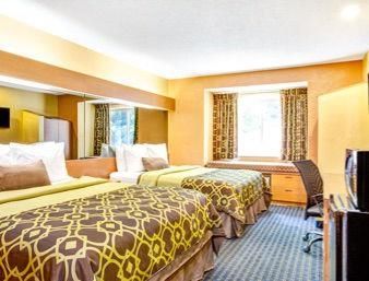 Hotel Microtel & 2*