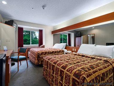 Microtel & 2* Newport News